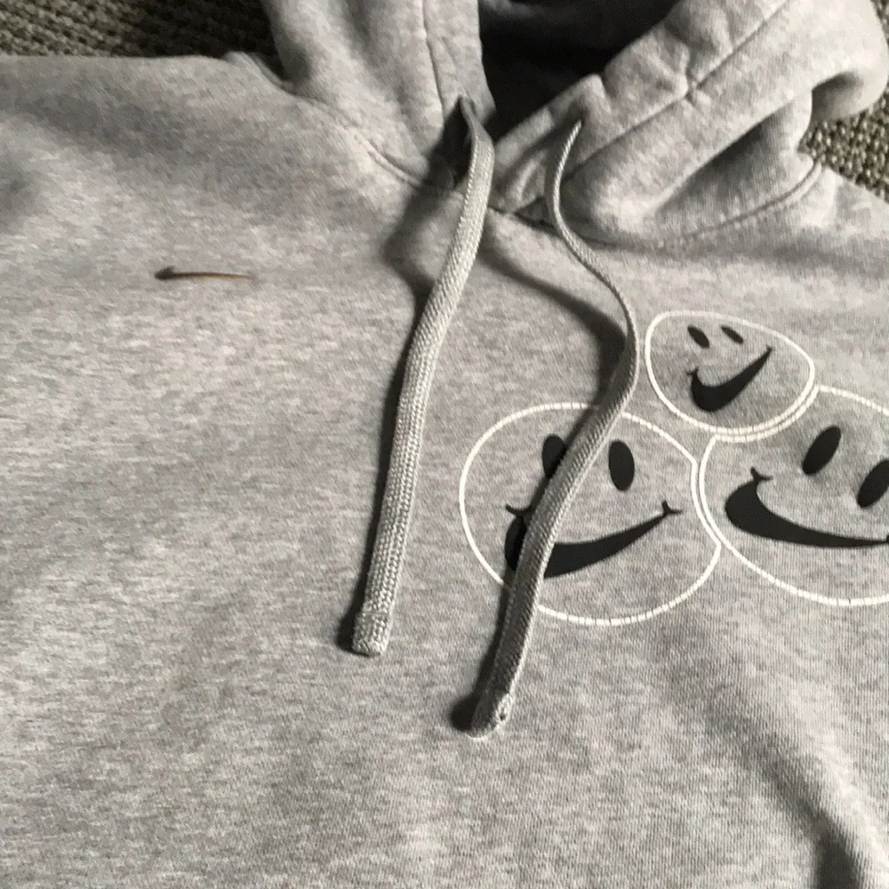 Nike Gray Hoodie with‎ Smiley Face Graphics